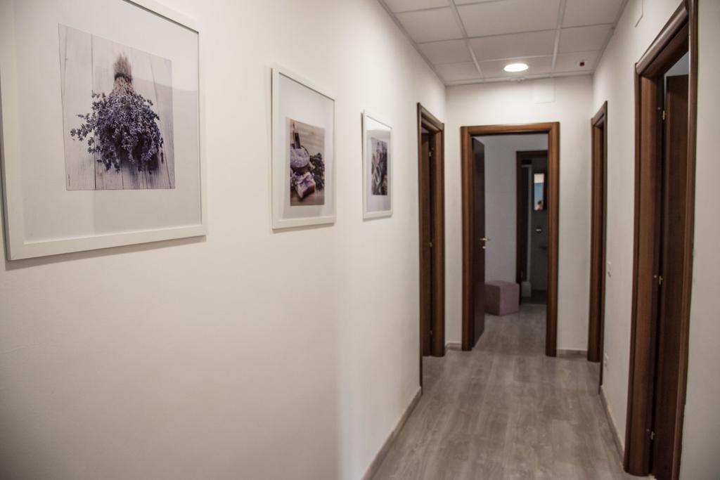 Grandis Rooms โรม ภายนอก รูปภาพ