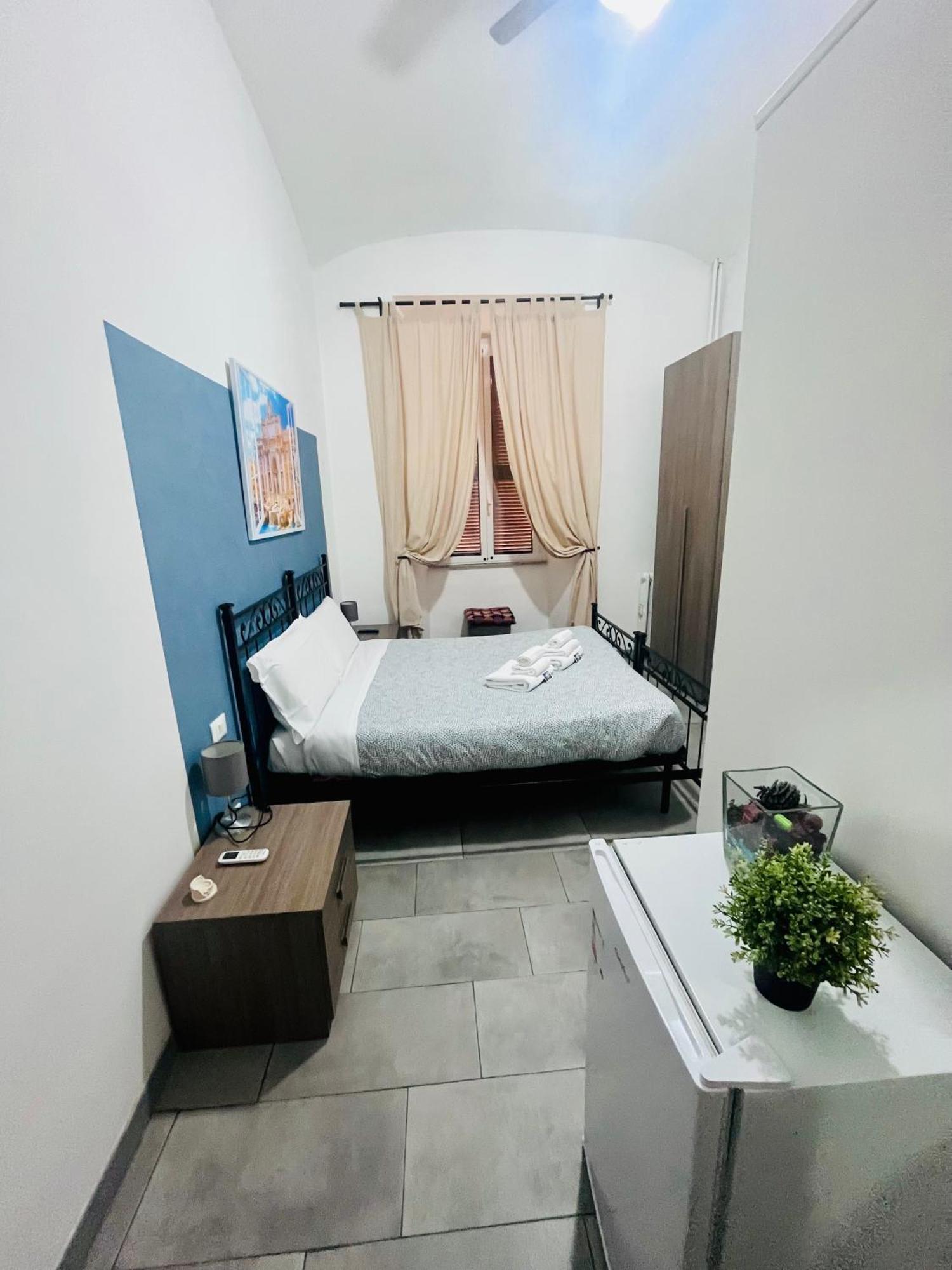 Grandis Rooms โรม ภายนอก รูปภาพ