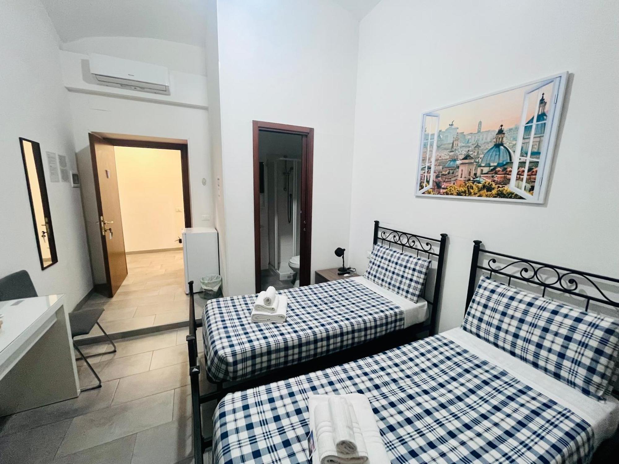 Grandis Rooms โรม ภายนอก รูปภาพ