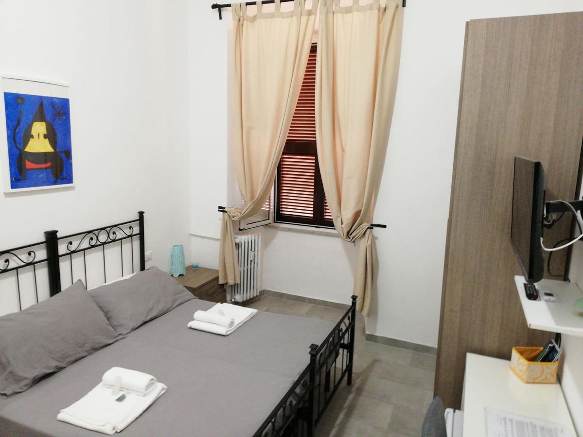 Grandis Rooms โรม ภายนอก รูปภาพ