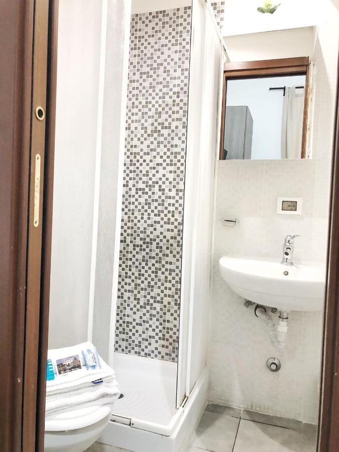 Grandis Rooms โรม ภายนอก รูปภาพ